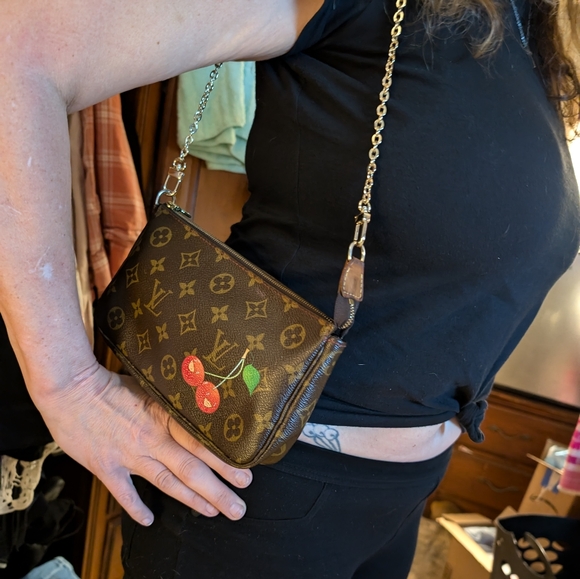 Louis Vuitton Handbags - Louis Vuitton cherry pouchette